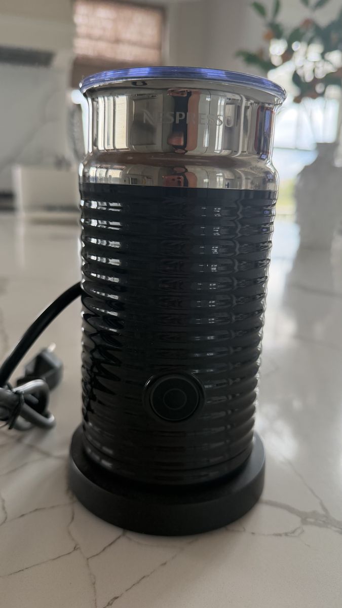 Main image 2