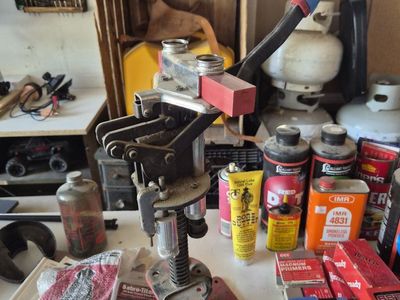 MEC 600 Jr. single-stage shotshell reloading press