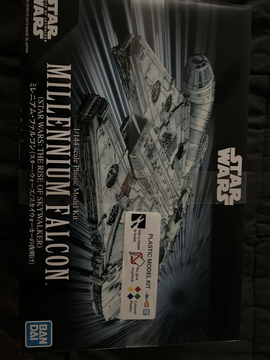 Star Wars Bandai Millennium Falcon