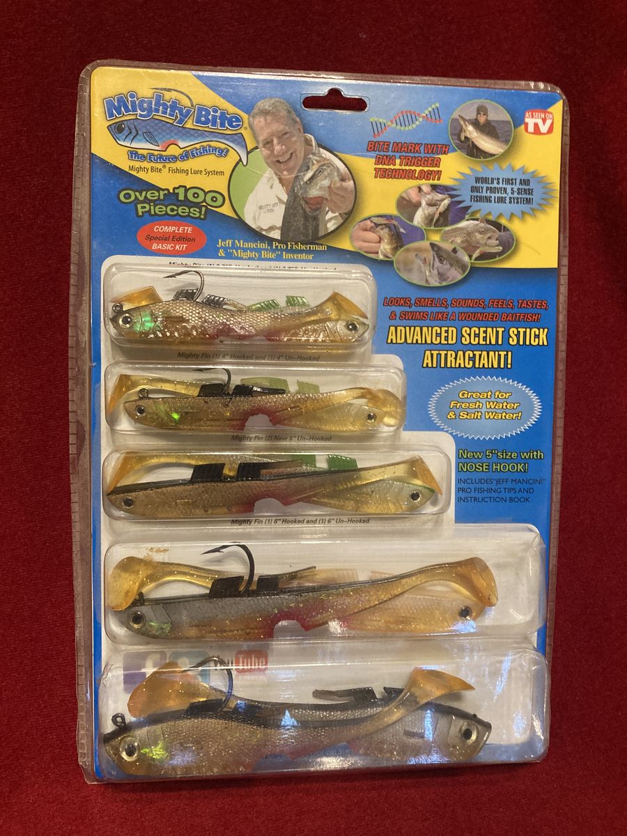 Mighty Bite Fishing Lure System a 100 Piece Tackle Kit New