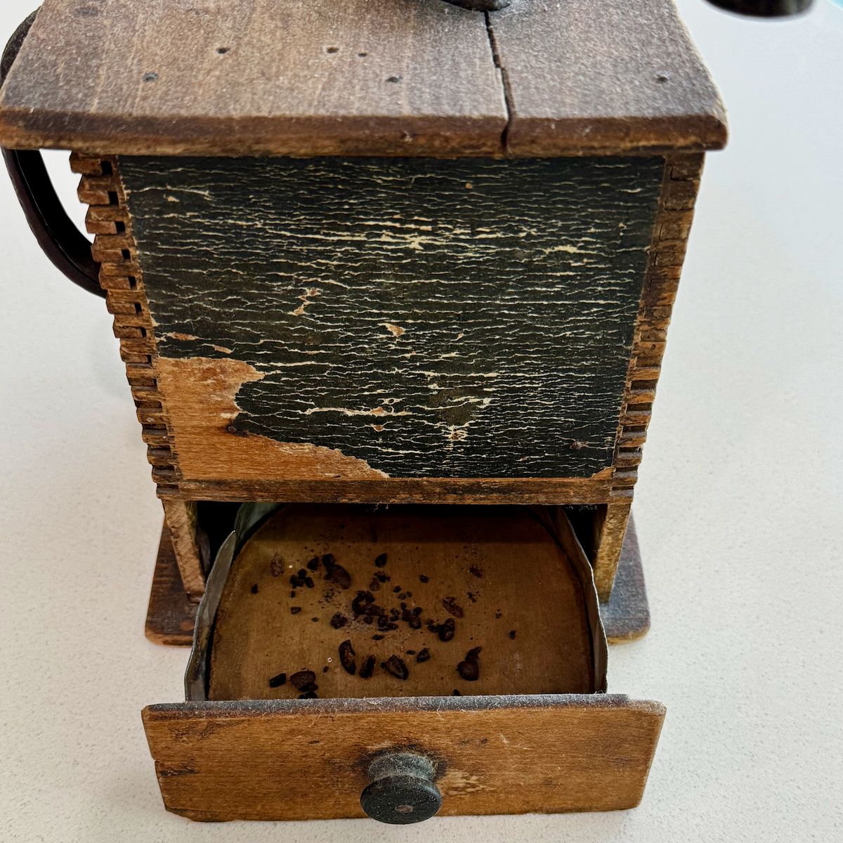 Main image 5