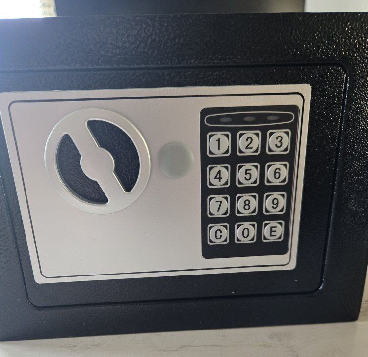 Compact Digital Security Safe Box with Electronic Lock & Key - Black NEW 7"x7x9"
