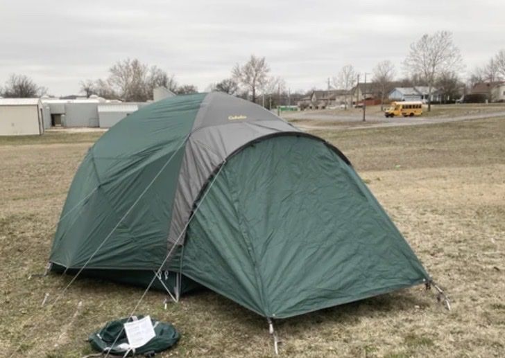 Cabela's Alaskan Guide Series Geodesic 4 season Tent - 4 person