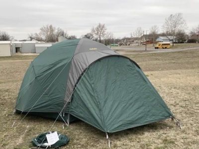 Cabela's Alaskan Guide Series Geodesic 4 season Tent - 4 person