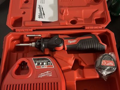 Milwaukee M12 2488-20 Soldering Iron Kit with Charger & Case - Excellent Condition