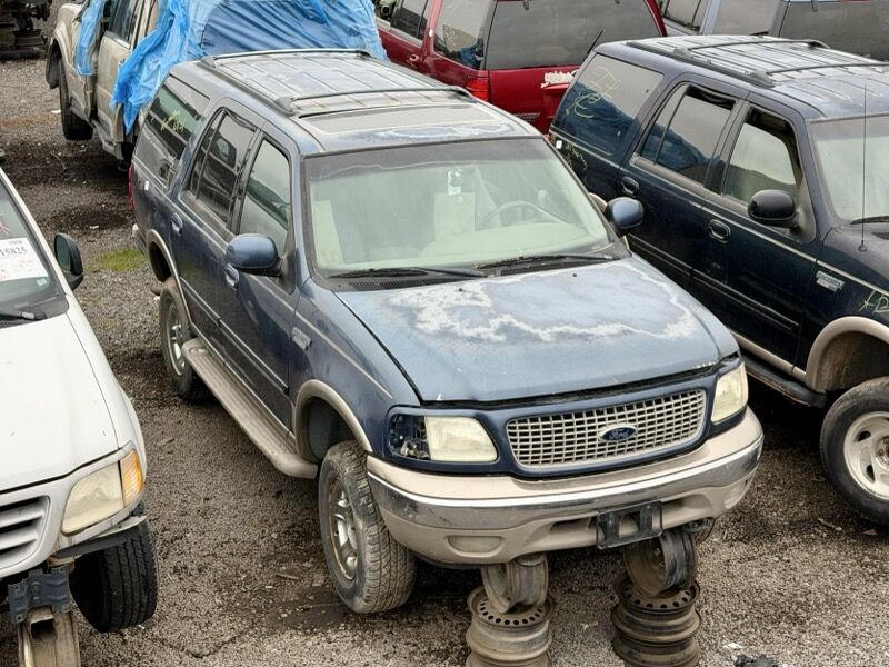 2002 Ford Expedition Parts