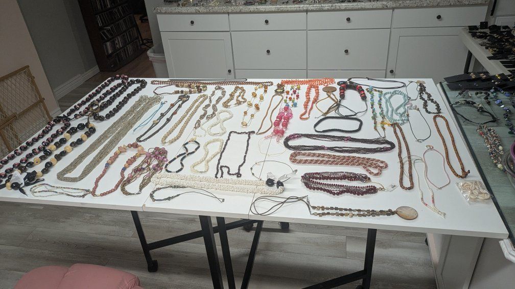 Main image 5