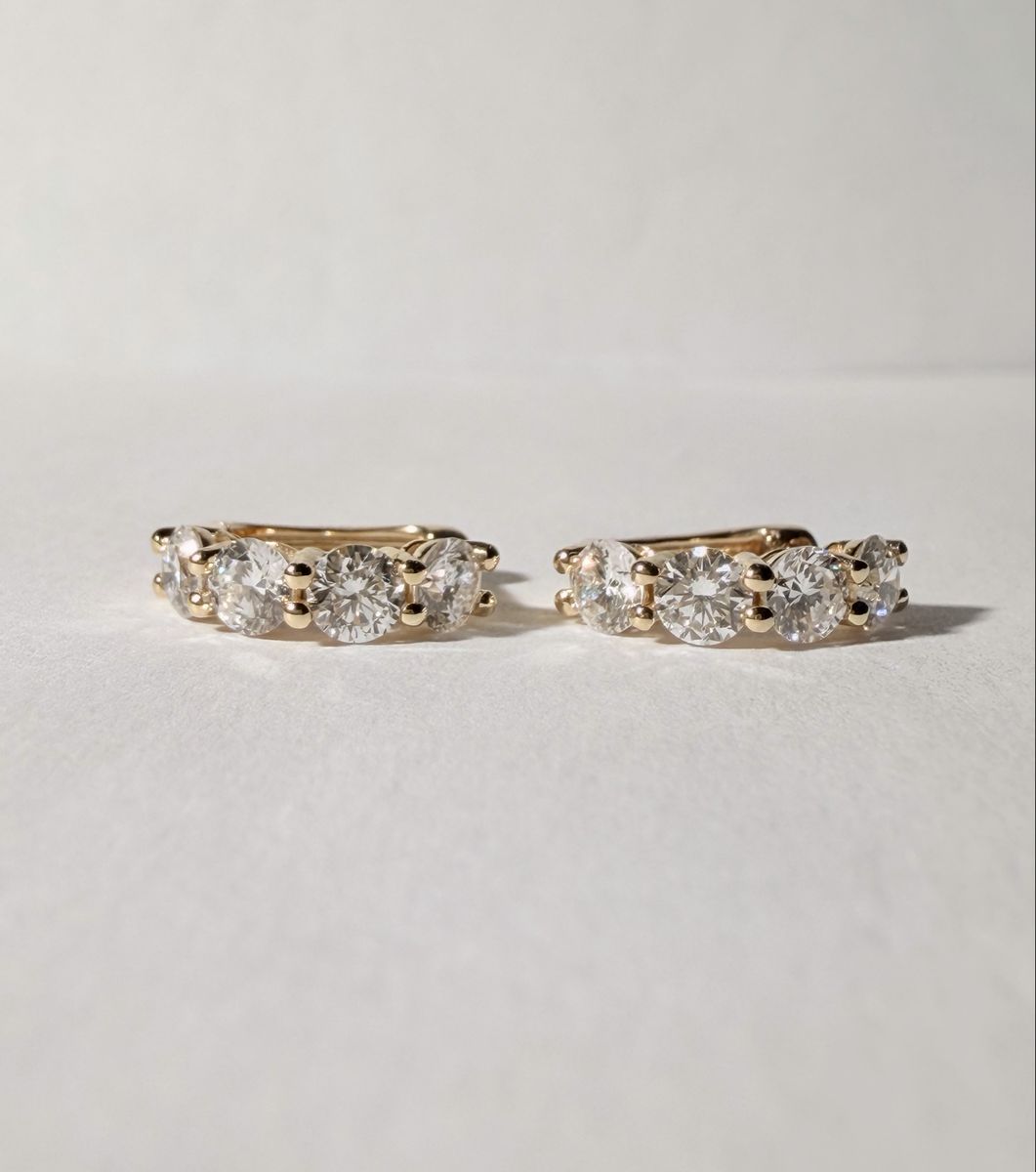 Huggie Earrings - Lab Grown Diamond