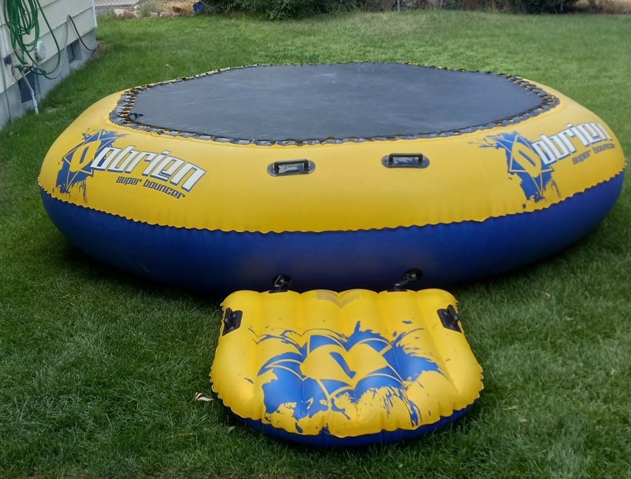 O'Brien Super Bouncer Inflatable Water Trampoline with Rope & Anchor