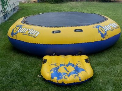 O'Brien Super Bouncer Inflatable Water Trampoline with Rope & Anchor