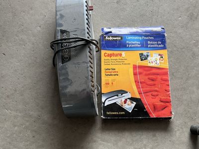 Laminator w pages