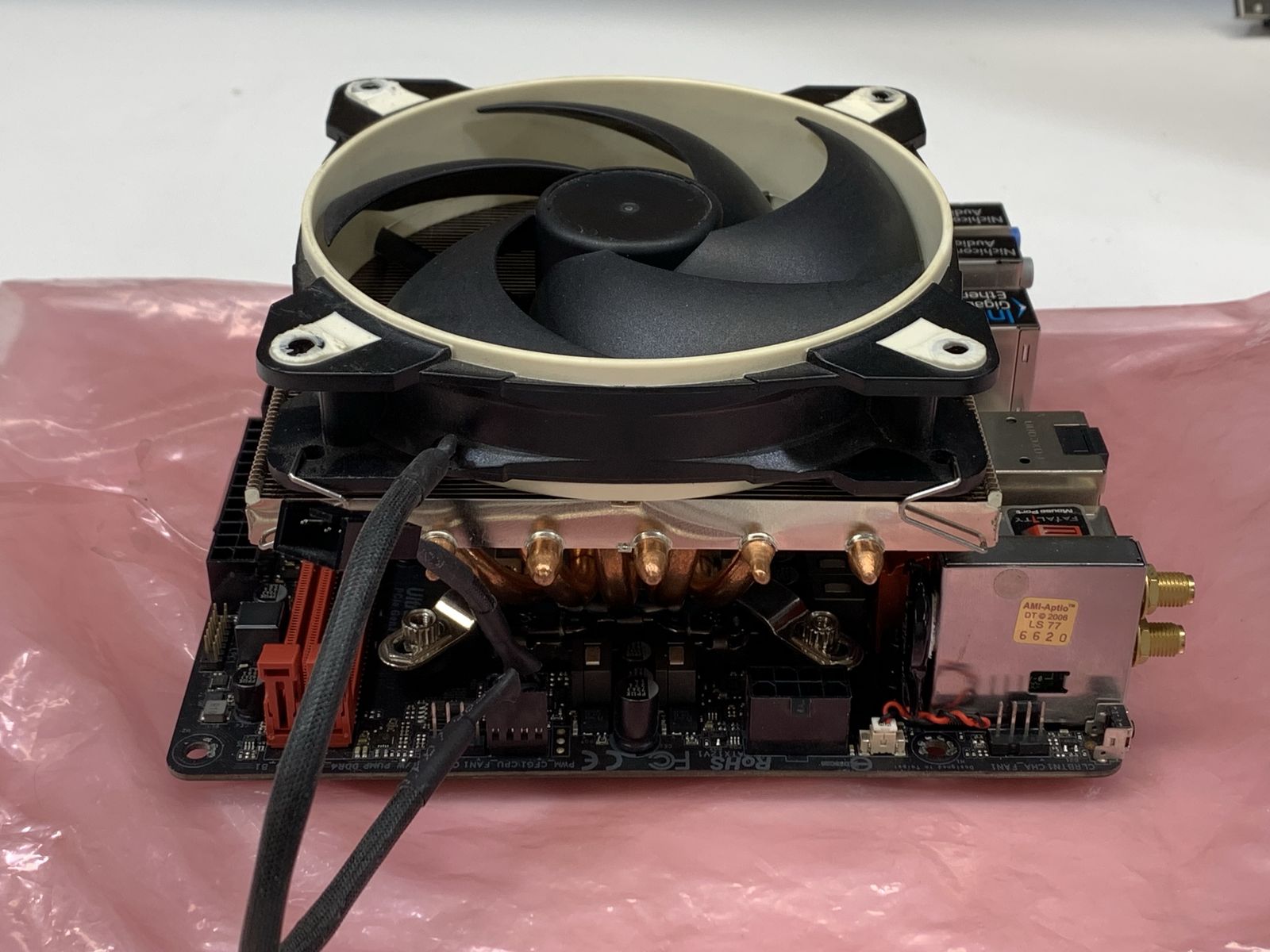 Main image 4