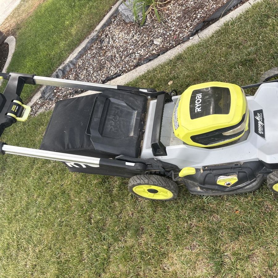 21 inch Dual Blade 40V Brushless Ryobi Mower