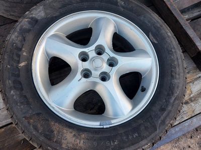 Used 215/60R16 M+S Tires Set of 4 FORD TAURUS,lincoln, van 2 GOOD ,2 WORN