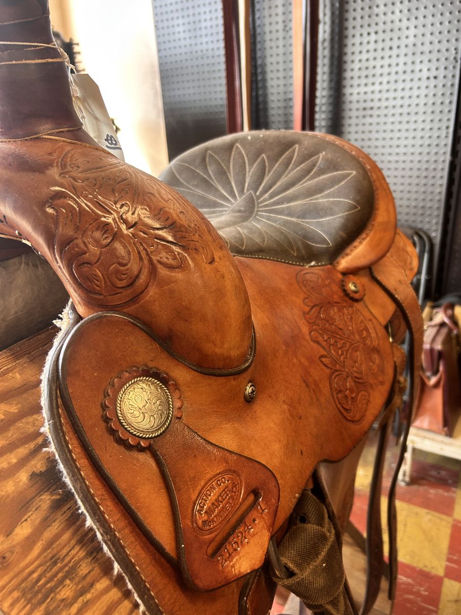 16 inch Trail/Ranch Saddle