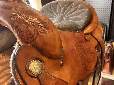 16 inch Trail/Ranch Saddle
