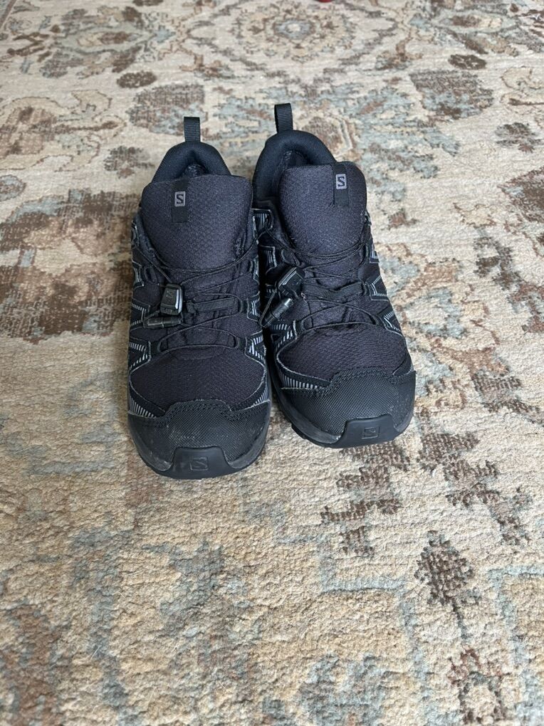 Boys Salomon Speedcross Waterproof Running/ Hiking