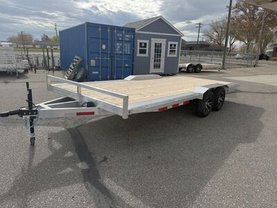 26 18ft Mid Deck Drive Over Fender Baughman