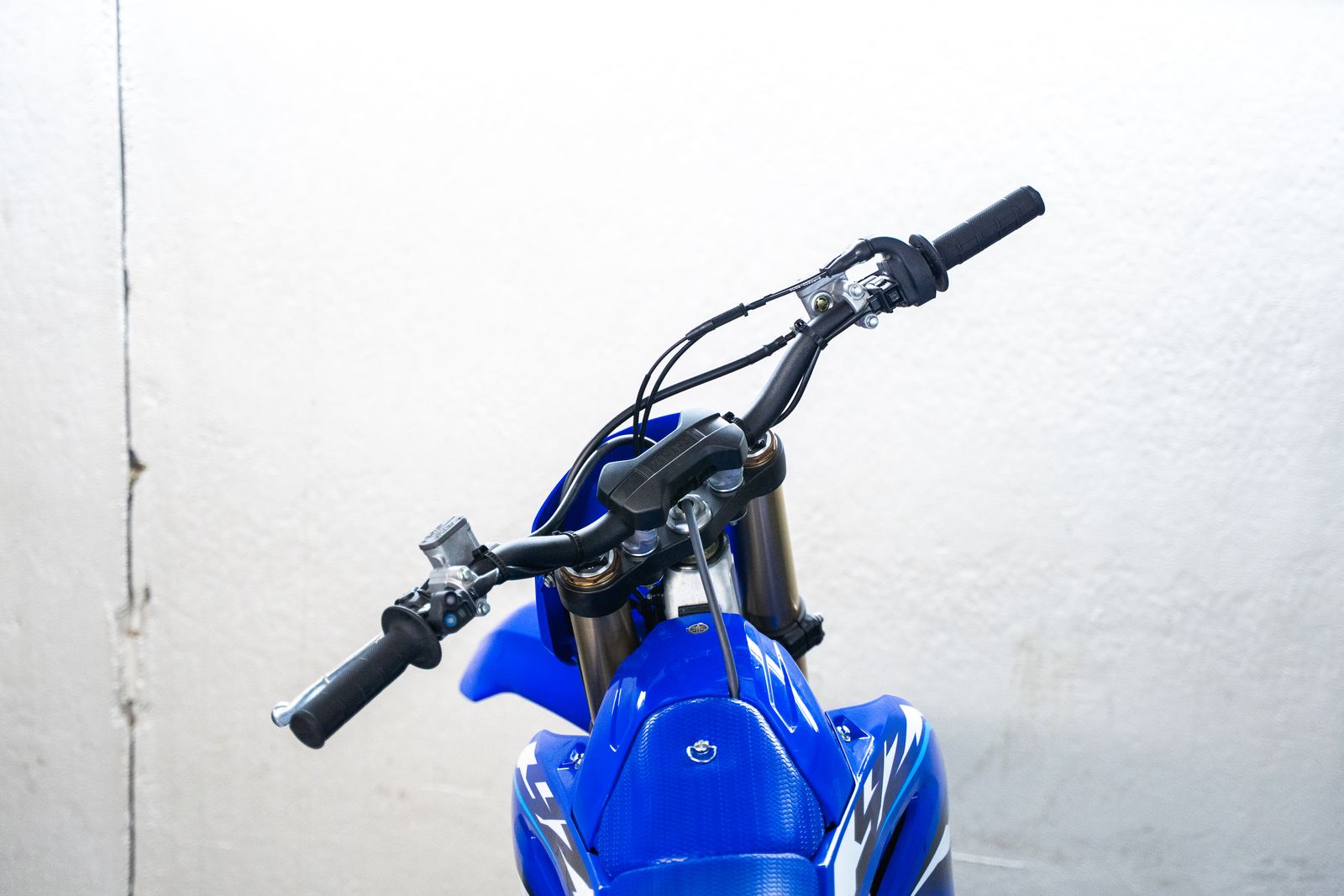 Main image 4