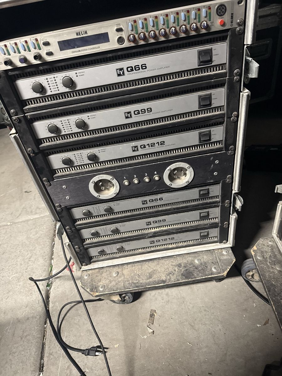 Electro-Voice EV Q66, Q99, Q1212 Pro Power Amplifier Rack w/ Case & Cables