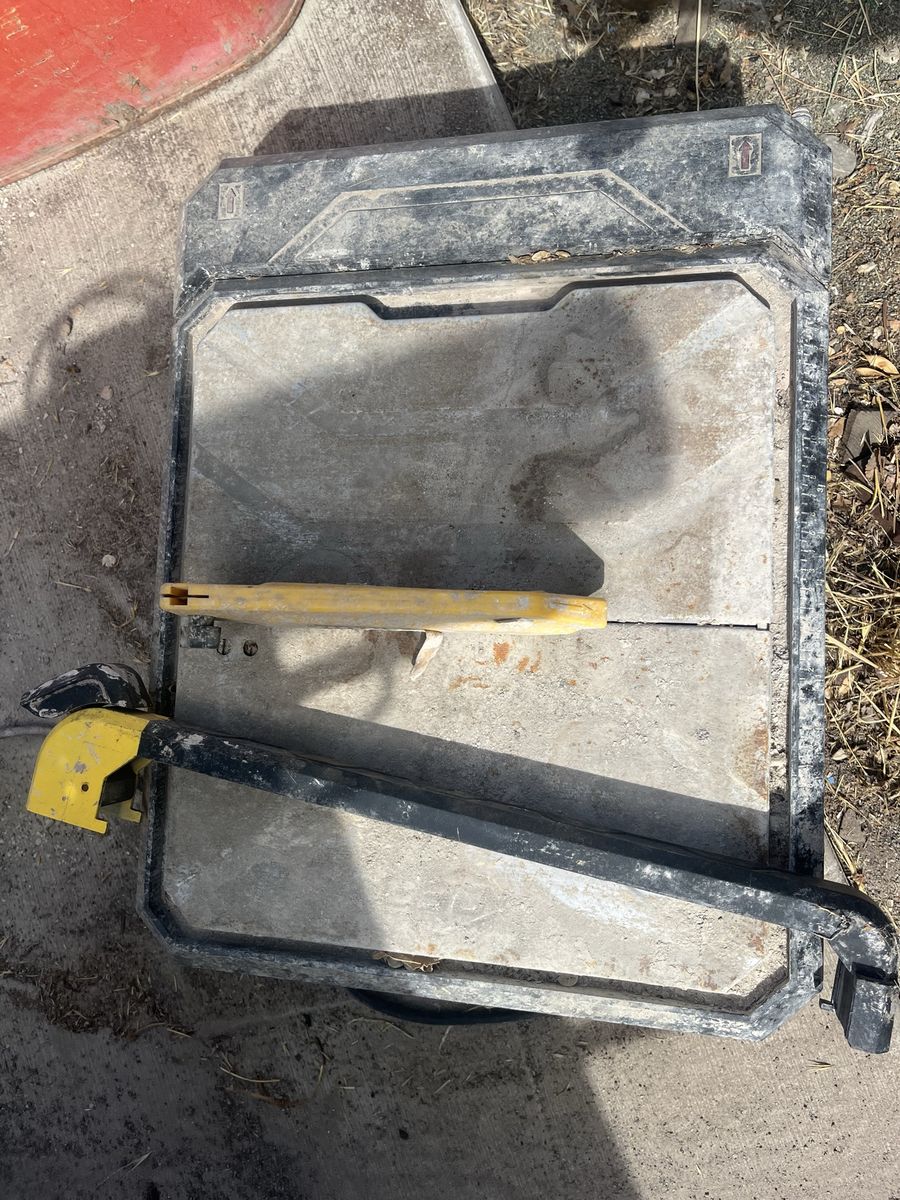 DEP 650x tile saw