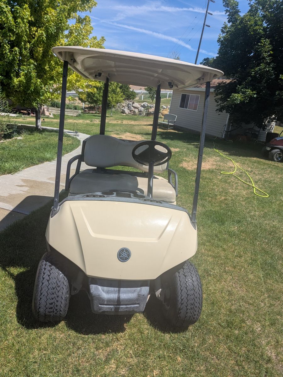 Yamaha Golf Cart