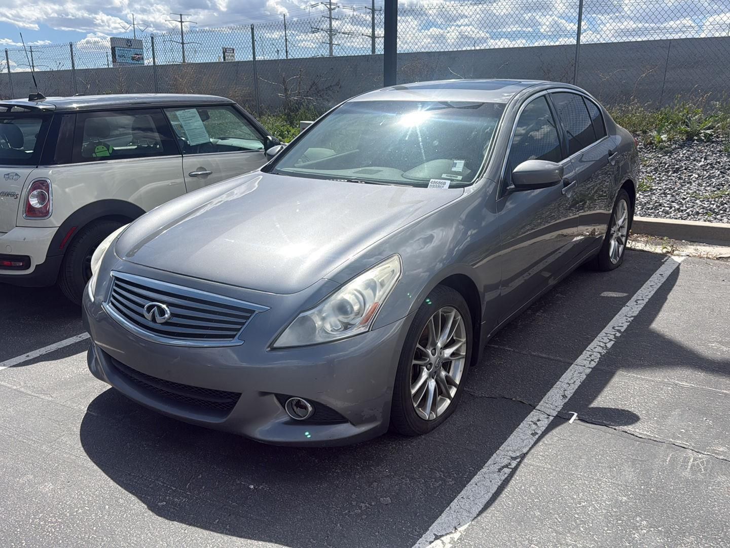 2012 Infiniti G37 x