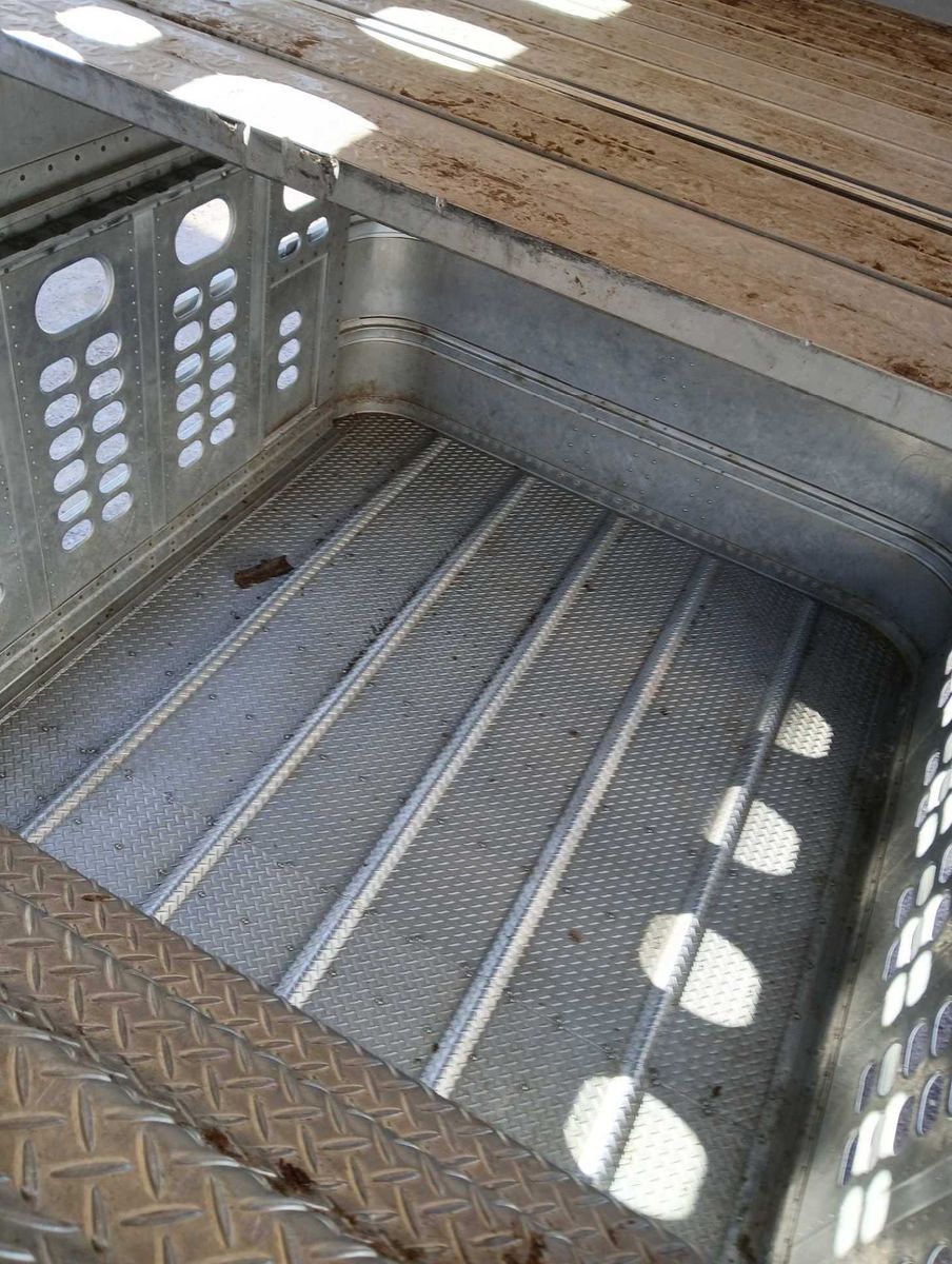 Main image 11