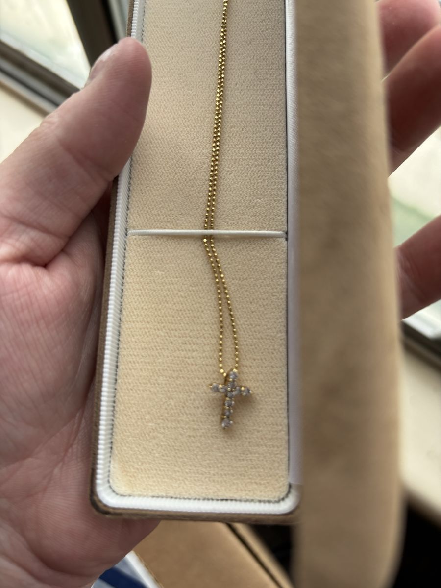 Tenshodo 14k Gold Cross With 10 Perfect Dismonds