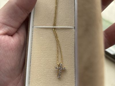 Tenshodo 14k Gold Cross With 10 Perfect Dismonds