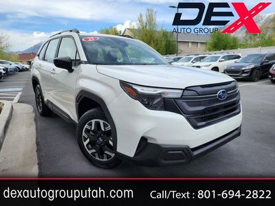 2025 Subaru Forester Base