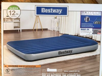 Brand new! Bestway Tritech Queen Air Mattress 12in with Built-In Pump