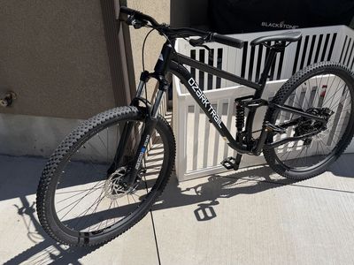 29” Ozark Trail FS.2 Slalom Full Suspension Mountain Bike