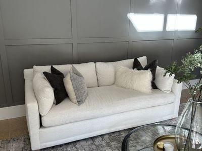 Alice Lane Home Collection Durand Sofa
