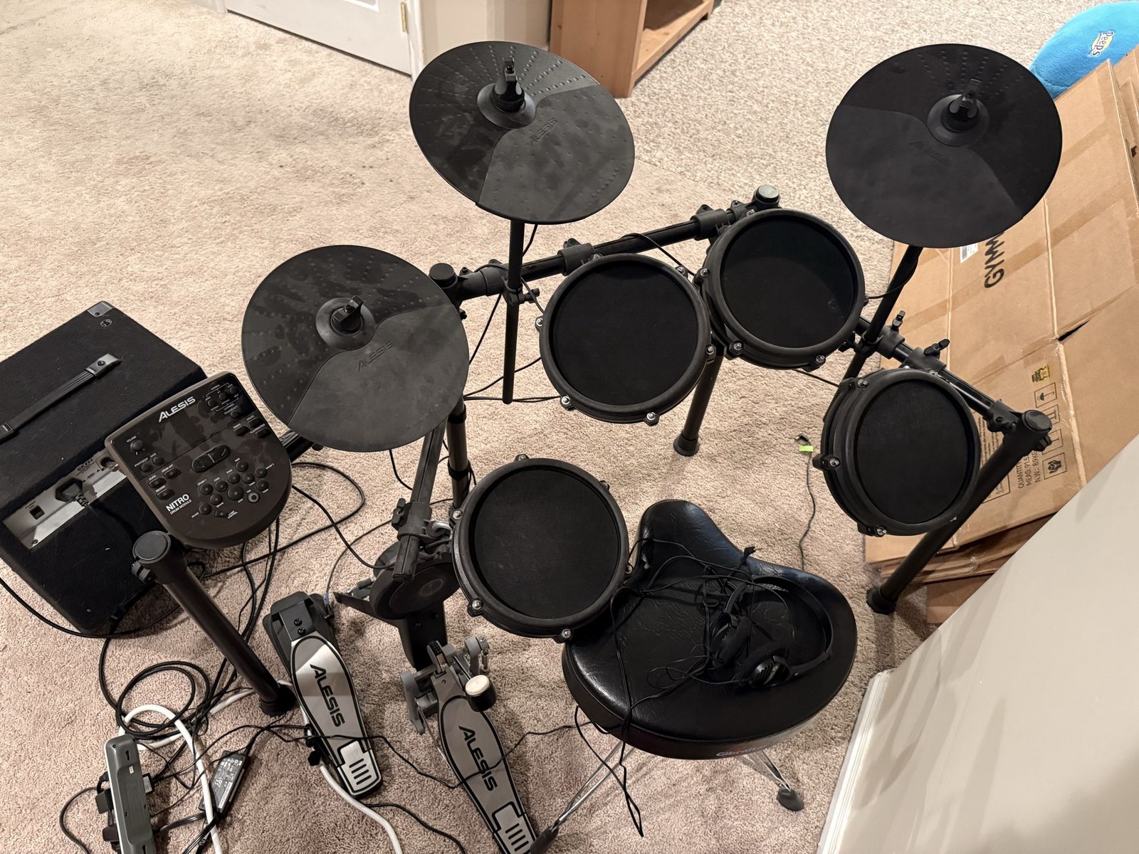 Electronic Drum Set with Stool AND AMPLIFIER