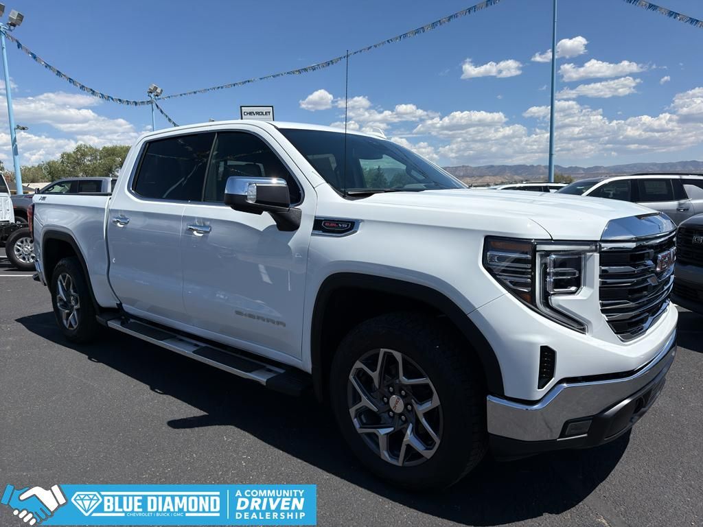 2026 GMC 1500 SLT