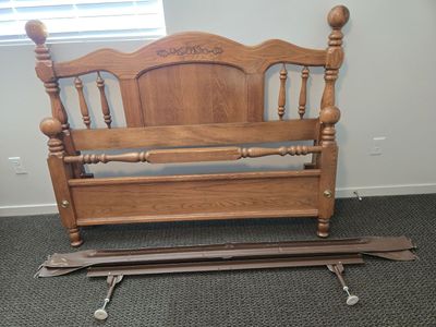 Queen Size - Wood Bed Frame