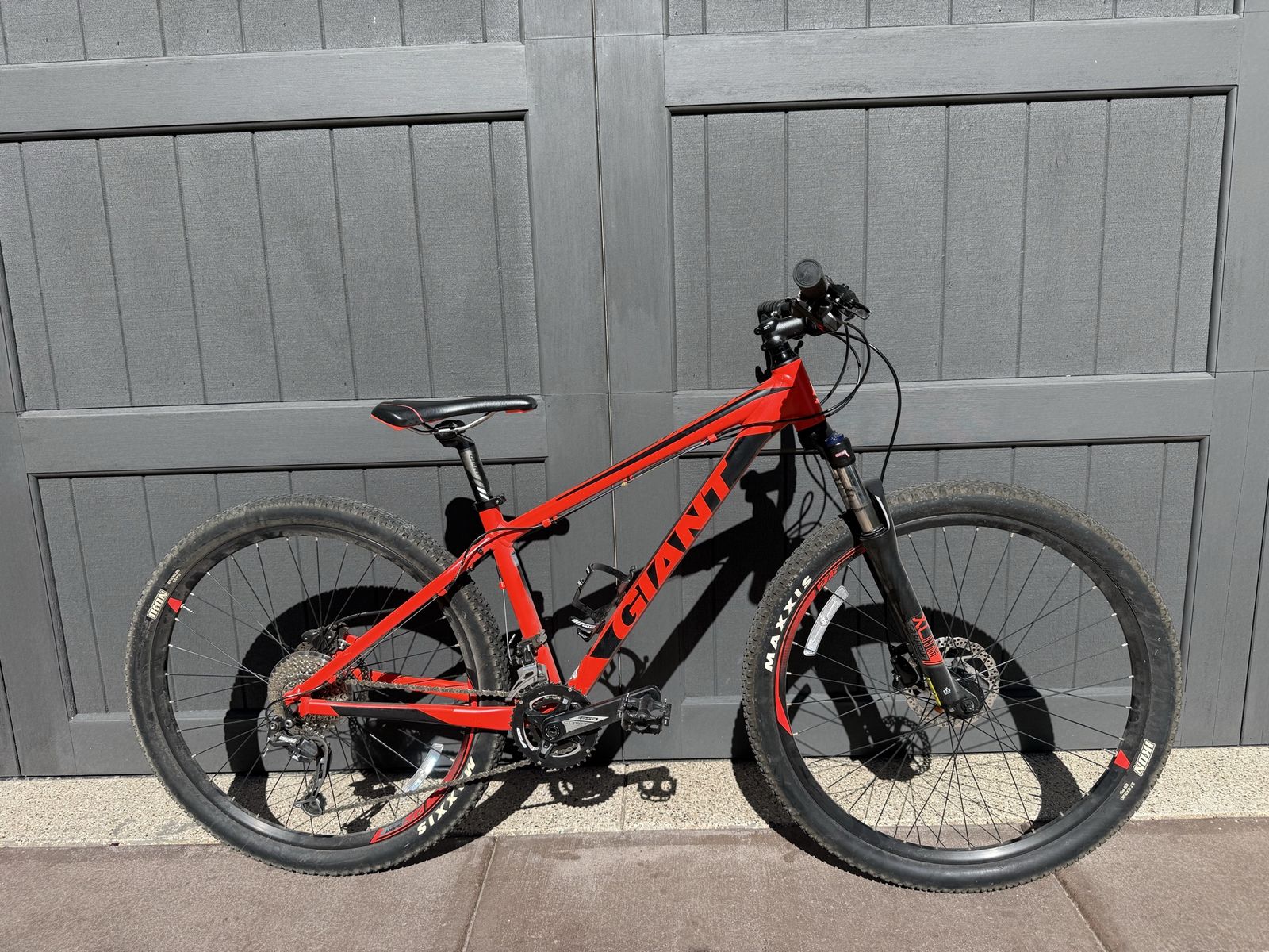 Giant Talon 3 Mountain Bike - Red, Small, Hardtail, 27.5" Wheels