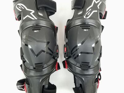 Alpinestars RK-7 Plasma Knee Brace (Black/Red, Large) (482-00072L-L-R4-S4)