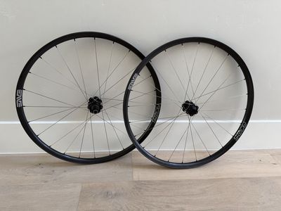 New Enve Carbon Gravel Wheels with Enve Hubs