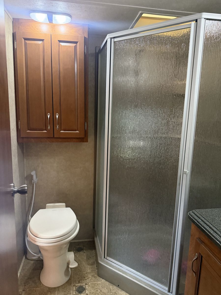 Main image 11