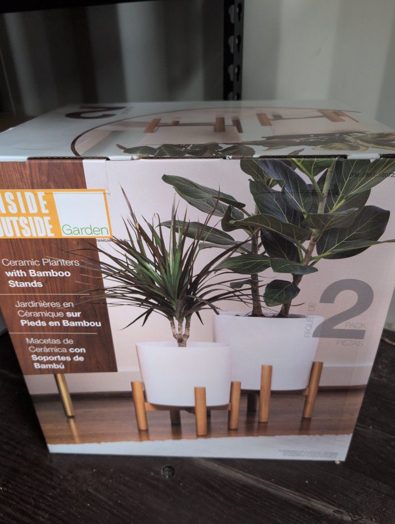 Inside Outside Garden 2-Pack Ceramic Planters with Bamboo Stands