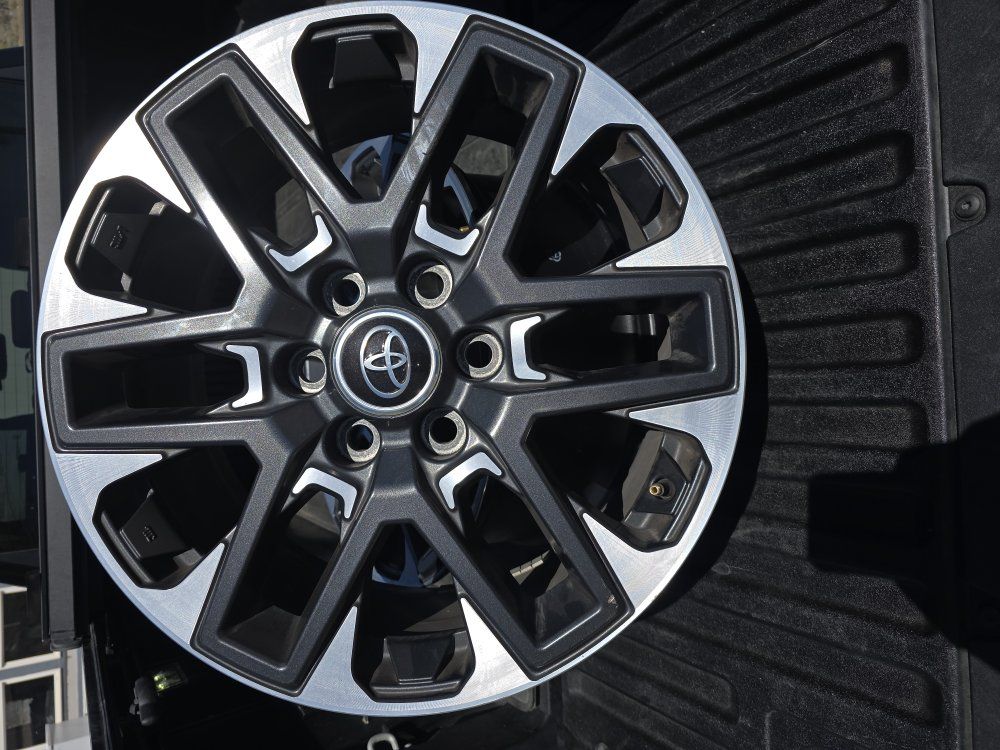 20 inch tundra wheels