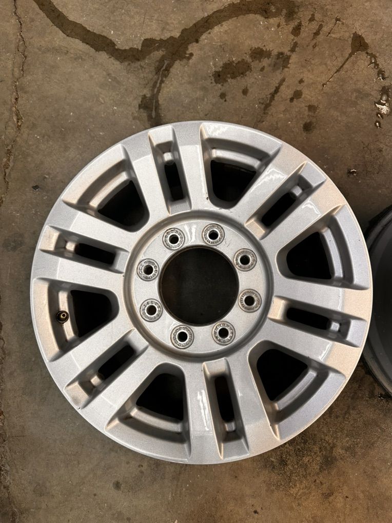 Factory 18 Inch F250 Wheels