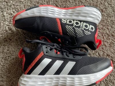 Adidas ownthegame 2