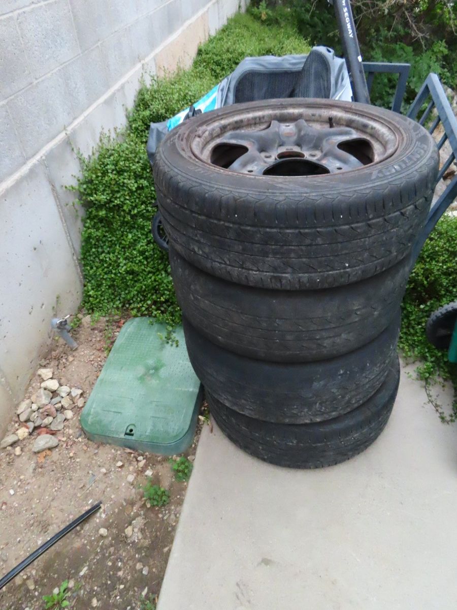 Used 225/50ZR17 98W Tires with Rims - Set of 4