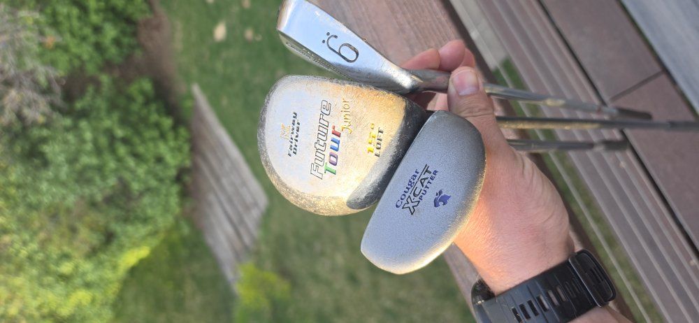 Simple kids golf clubs