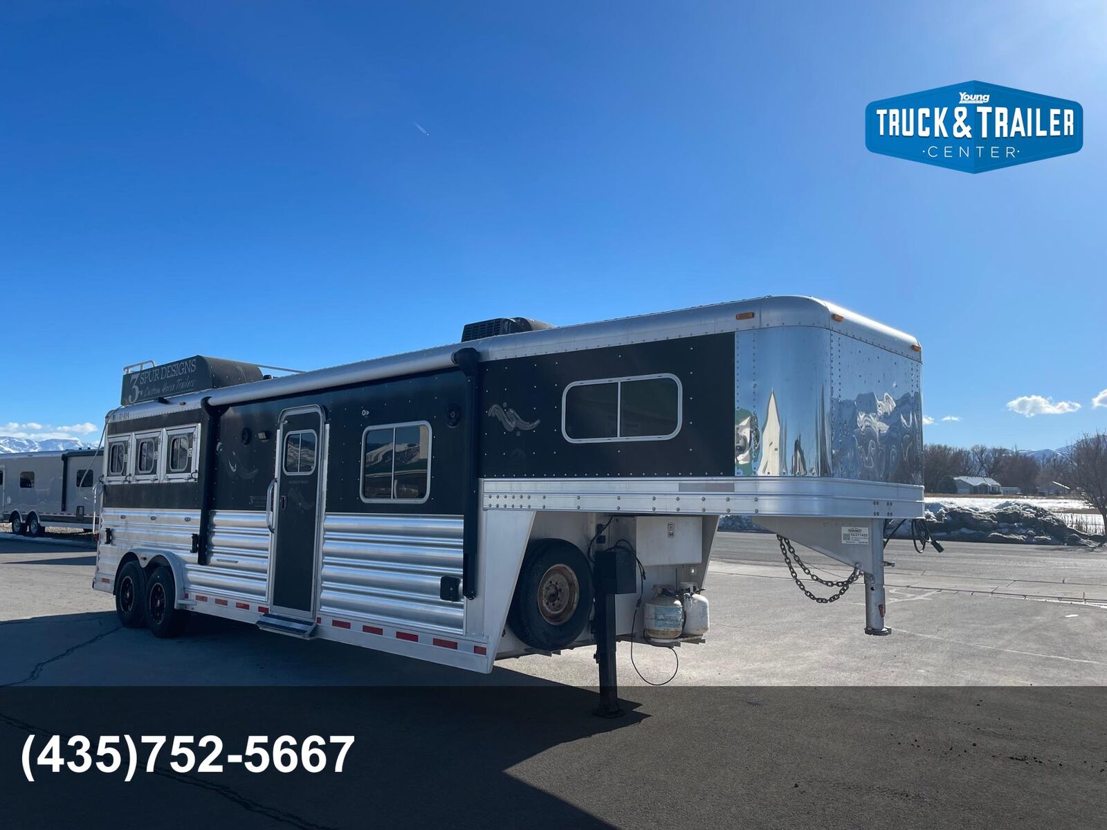 2011 Platinum 3 Horse LQ