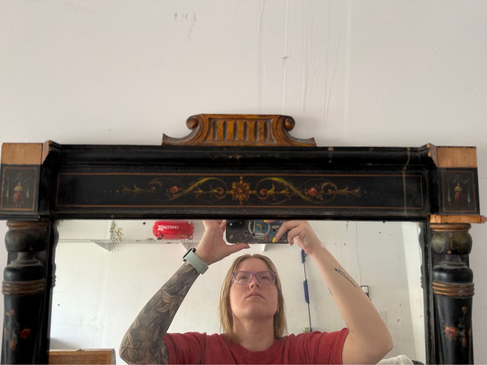 Main image 3