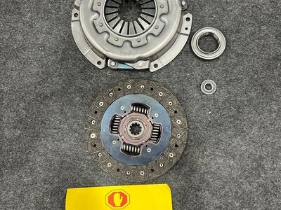 Clutch Kit for Kubota tractor L235, L245, L245DT, L245F, L245H, L275, L285, L295, L295DT new